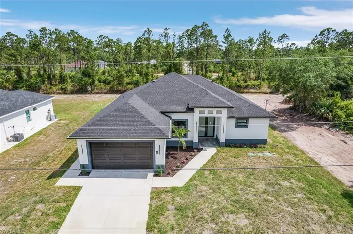634  Raintree E ST, Lehigh Acres, FL 33974