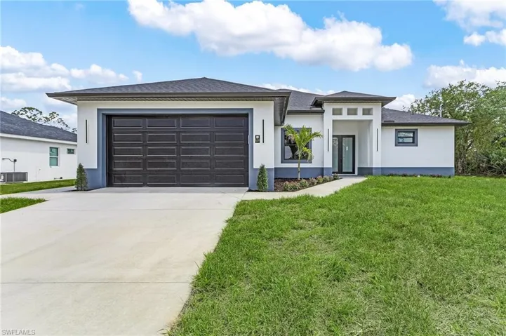 634  Raintree E ST, Lehigh Acres, FL 33974