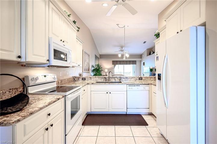 8590  Cedar Hammock  CIR, NAPLES, FL 34112