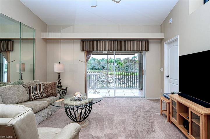 8590  Cedar Hammock  CIR, NAPLES, FL 34112