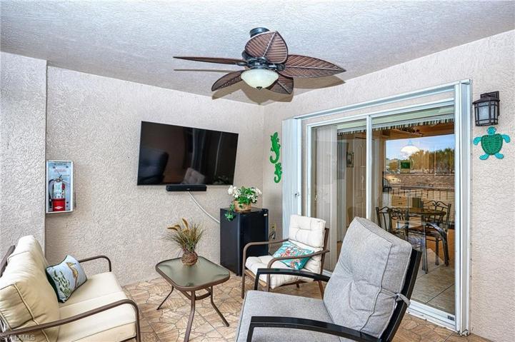 8590  Cedar Hammock  CIR, NAPLES, FL 34112