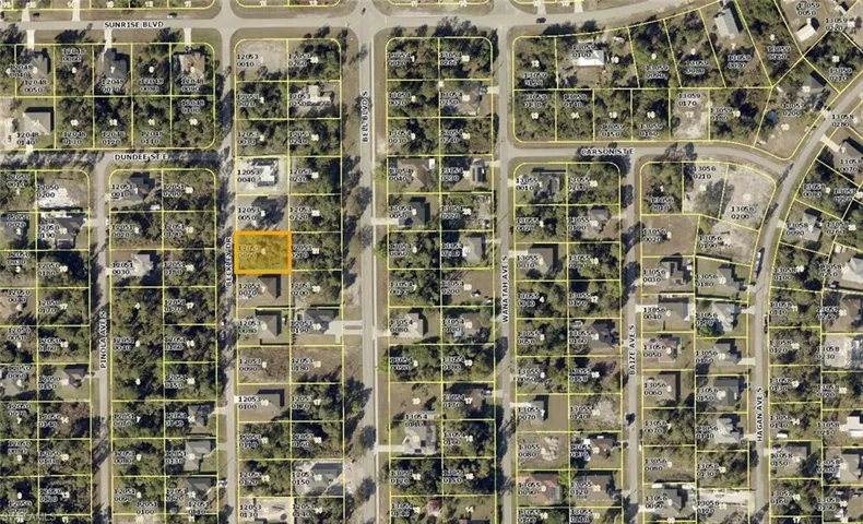 221 Beckley Dr, Lehigh Acres, Florida 33974