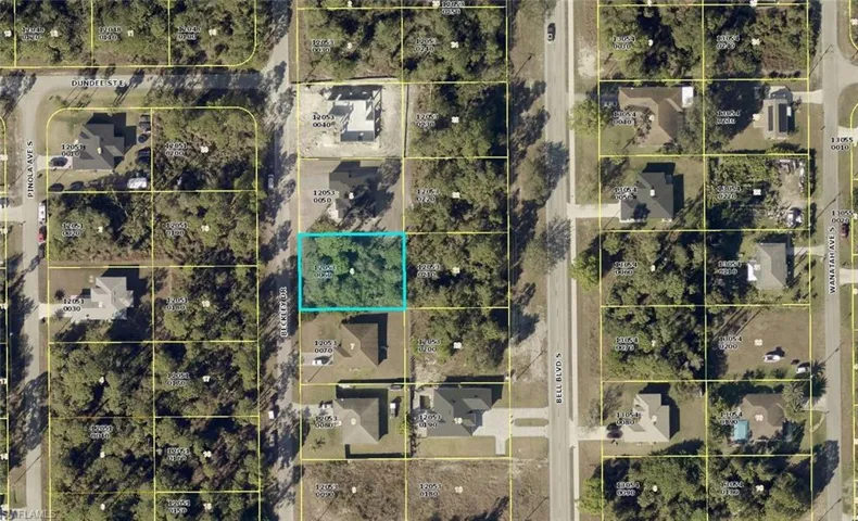 221 Beckley Dr, Lehigh Acres, Florida 33974