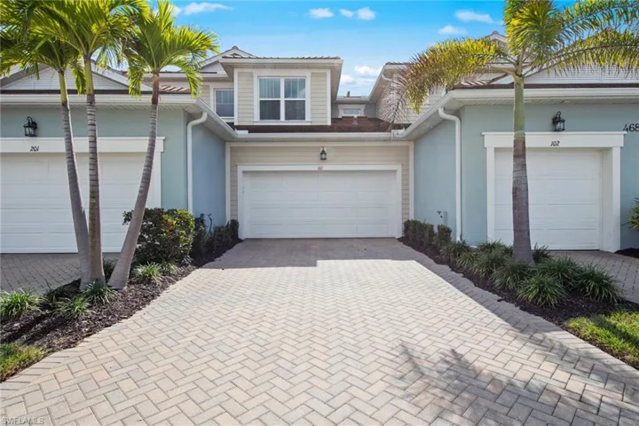 4688  Arboretum  CIR, Naples, FL 34112
