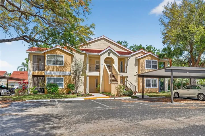 Entryway featuring light wood-type flooring and baseboards