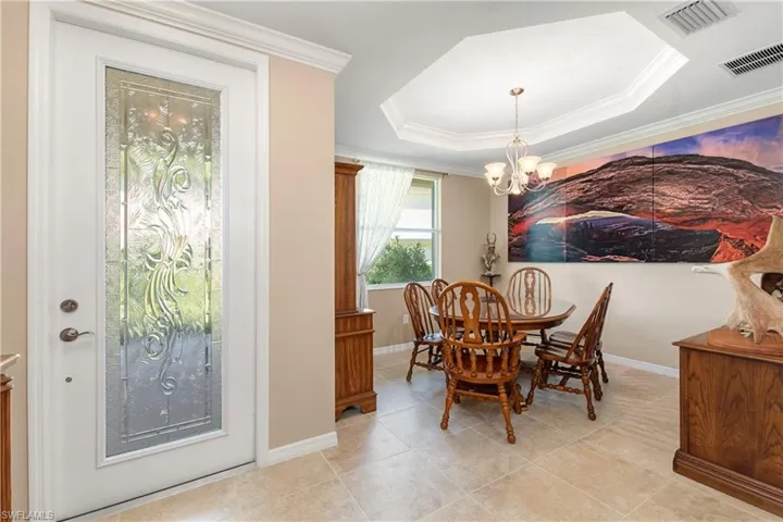 FOYER