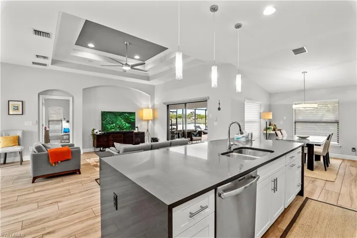 1733  El Dorado W PKWY, Cape Coral, FL 33914