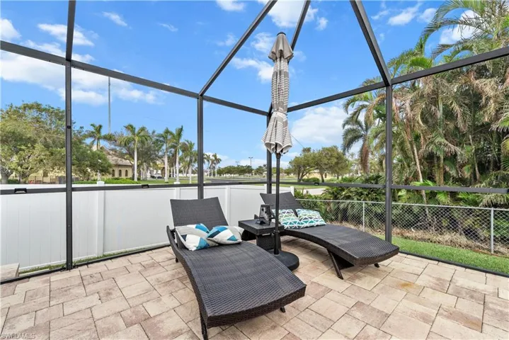 1733  El Dorado W PKWY, Cape Coral, FL 33914