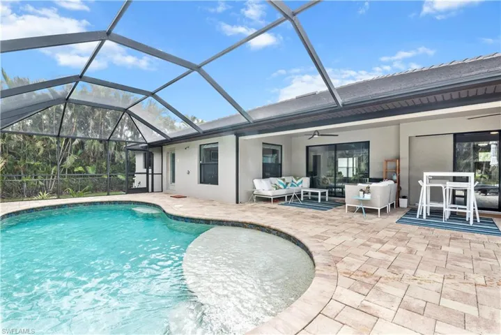 1733  El Dorado W PKWY, Cape Coral, FL 33914