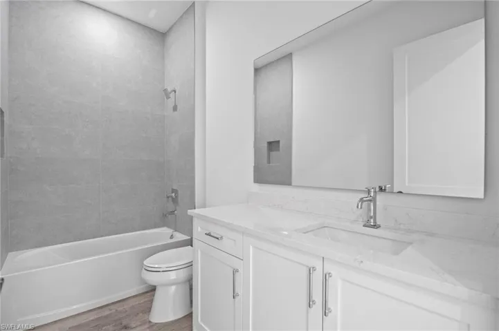 Bedroom 3 Bathroom / Guest
