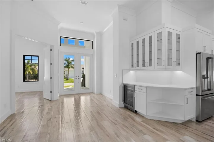82 Tahiti Rd, Marco Island Fl 34145
