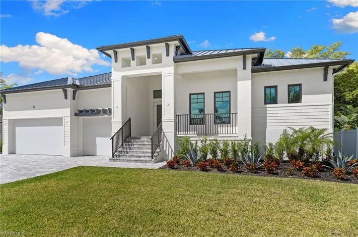 82 Tahiti Rd, Marco Island Fl 34145