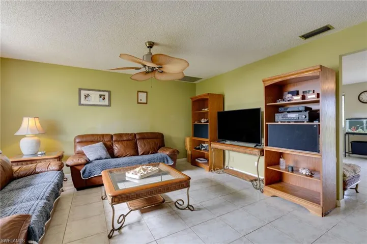 4521 Orchid Blvd, Cape Coral, Florida 33904