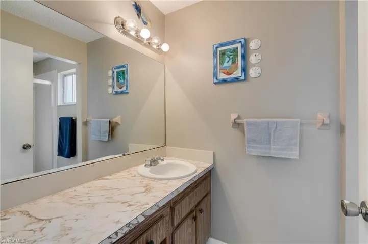 4521 Orchid Blvd, Cape Coral, Florida 33904