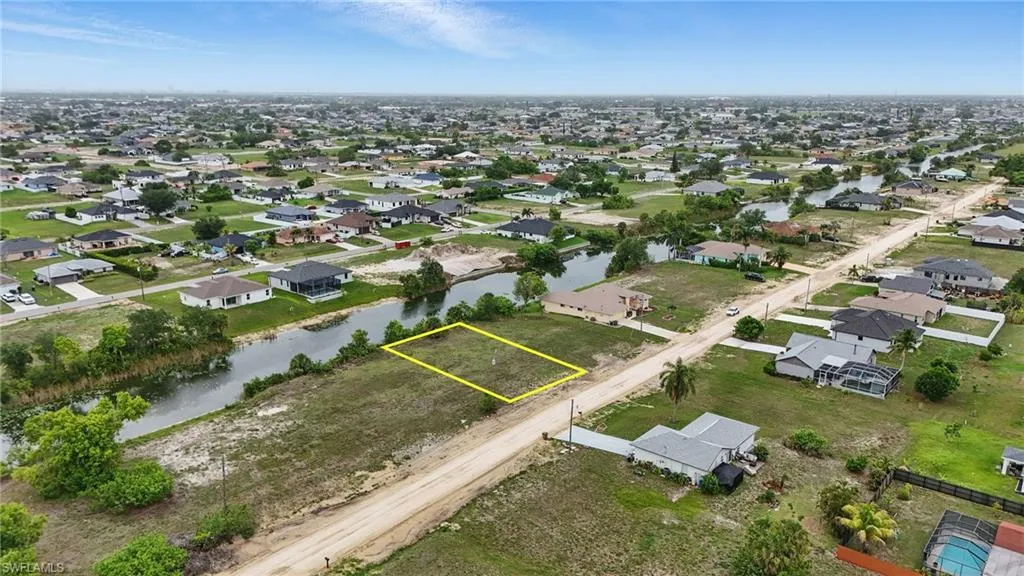 1413 5th PL, Cape Coral, FL 33909,225053405
