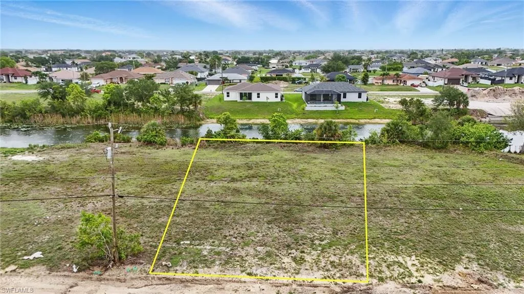 1413 5th PL, Cape Coral, FL 33909,225053405