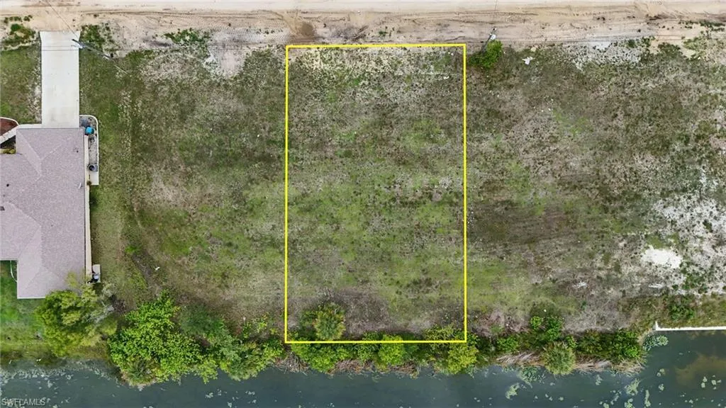 1413 5th PL, Cape Coral, FL 33909,225053405