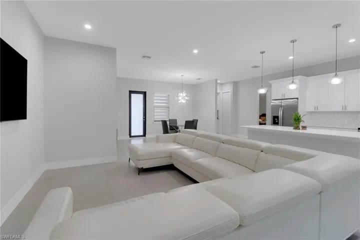 4990  44th NE ST, Naples, FL 34120