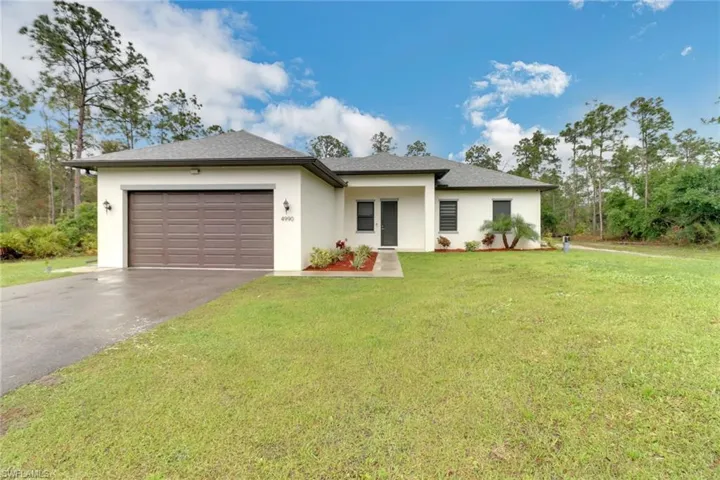 4990  44th NE ST, Naples, FL 34120