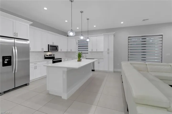 4990  44th NE ST, Naples, FL 34120