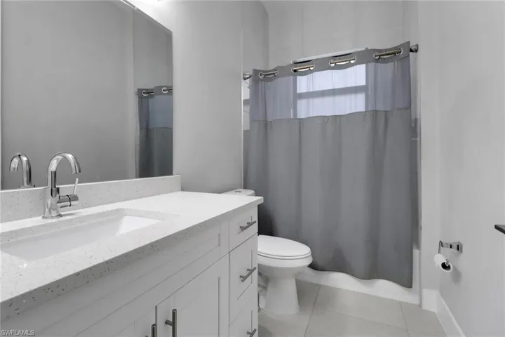 4990  44th NE ST, Naples, FL 34120