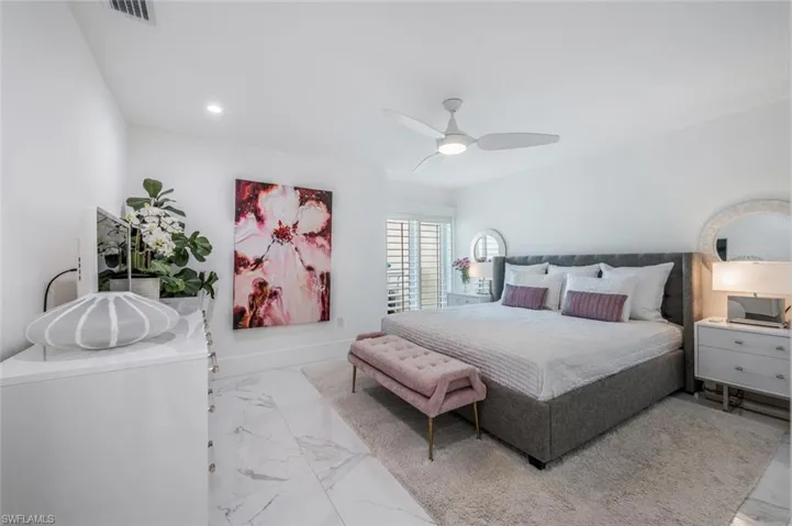 Bedroom with ceiling fan