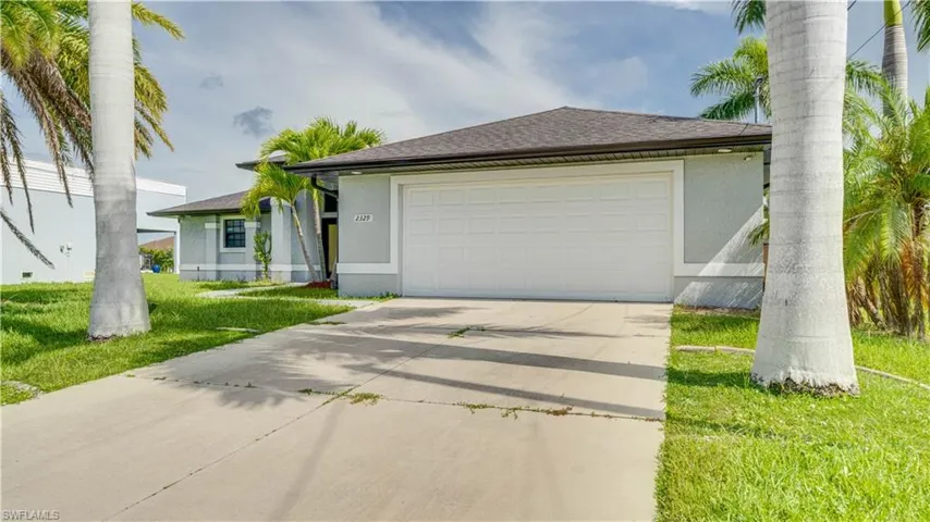 2329 Sw 32nd St, Cape Coral, Florida 33914