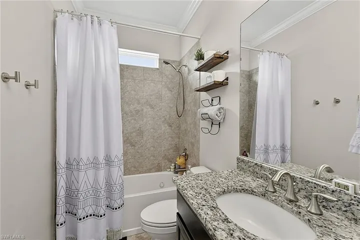 3391 Acapulco Cir, Cape Coral, Florida 33909