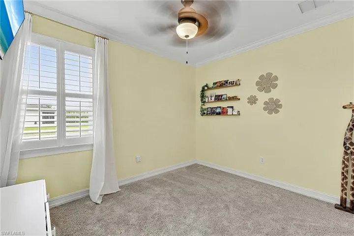 3391 Acapulco Cir, Cape Coral, Florida 33909