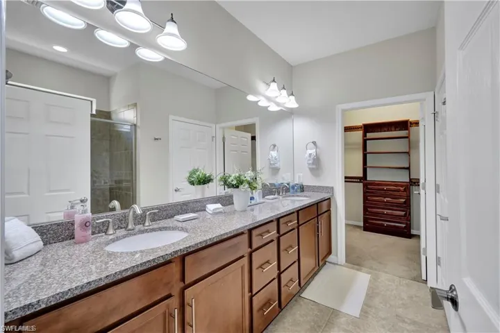 7103 Lily Way, Naples, Florida 34114