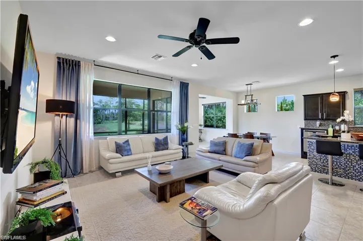 7103 Lily Way, Naples, Florida 34114