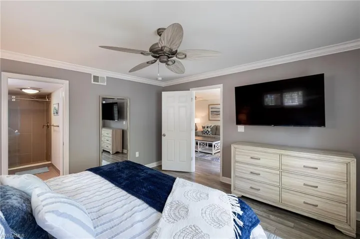 3021  Sandpiper Bay  CIR, Naples, FL 34112