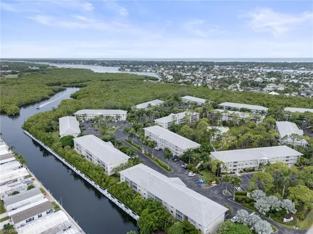 3021 Sandpiper Bay Cir E106, Naples, Florida 34112
