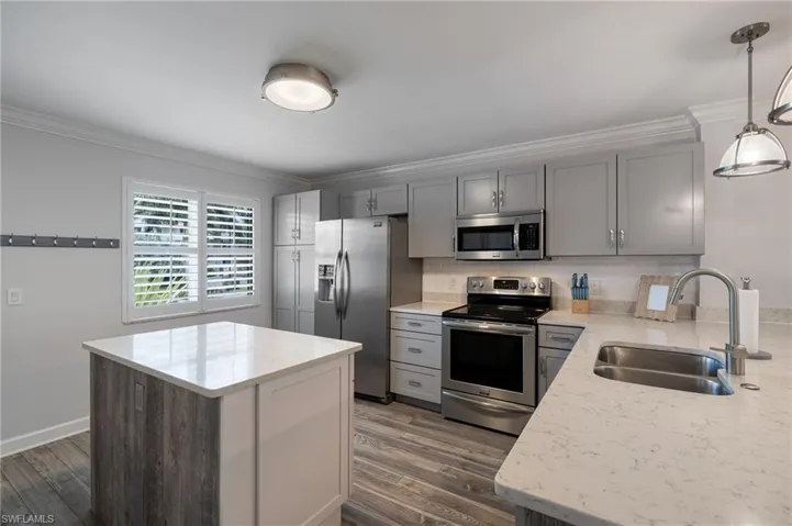 3021 Sandpiper Bay Cir E106, Naples, Florida 34112