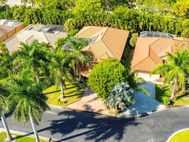 1309 Briarwood Ct, Naples, Florida 34104