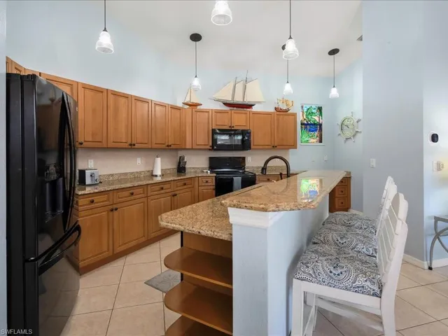 1309 Briarwood Ct, Naples, Florida 34104