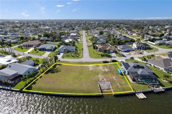159 Se 6th St, Cape Coral, Florida 33990