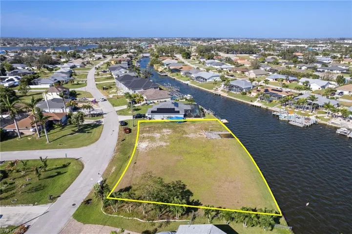 159 Se 6th St, Cape Coral, Florida 33990