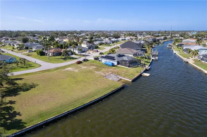 159 Se 6th St, Cape Coral, Florida 33990