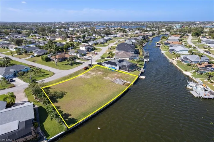 159 Se 6th St, Cape Coral, Florida 33990
