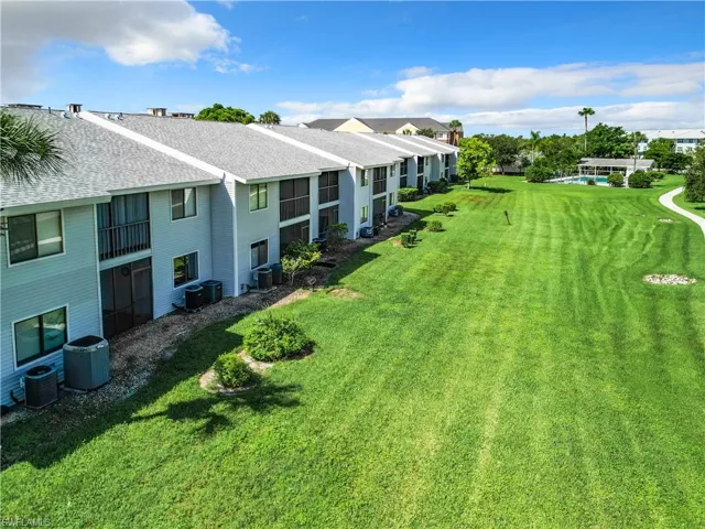 1051  Palm  AVE, North Fort Myers, FL 33903