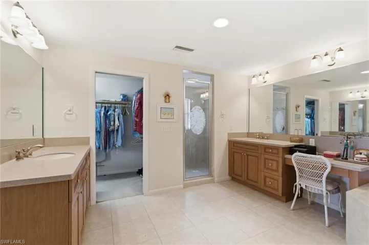 3527 SE 22nd  PL, Cape Coral, FL 33904