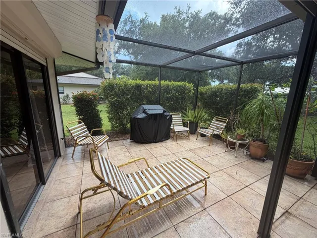 5883 Sand Oak Dr, Fort Myers, Florida 33919