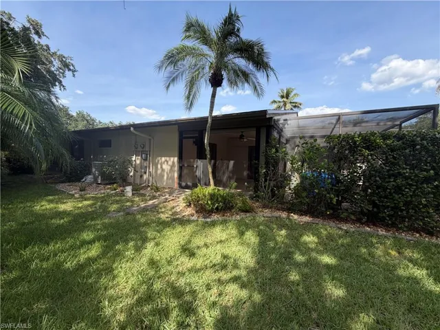 5883 Sand Oak Dr, Fort Myers, Florida 33919