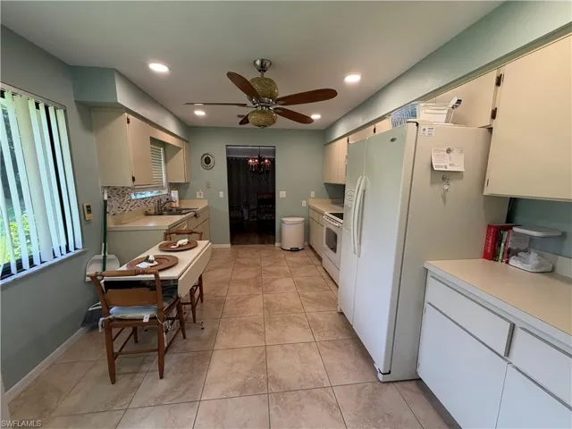 5883 Sand Oak Dr, Fort Myers, Florida 33919