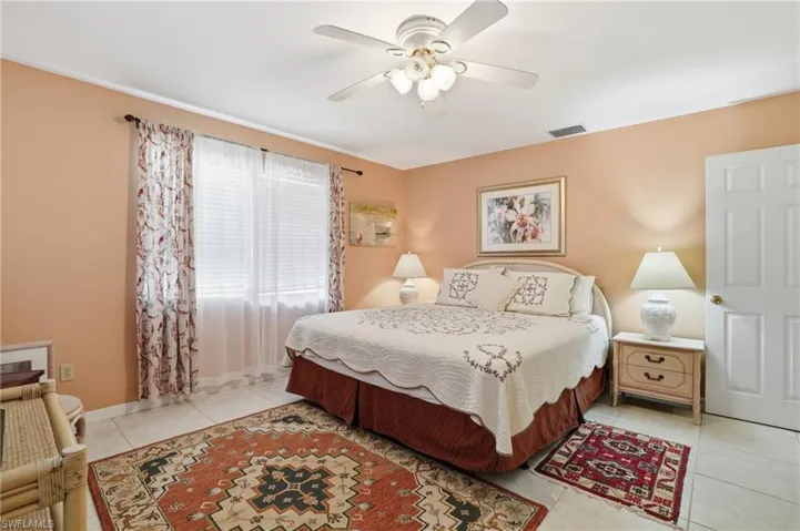 Spacious bedroom - Virtually Edited Image