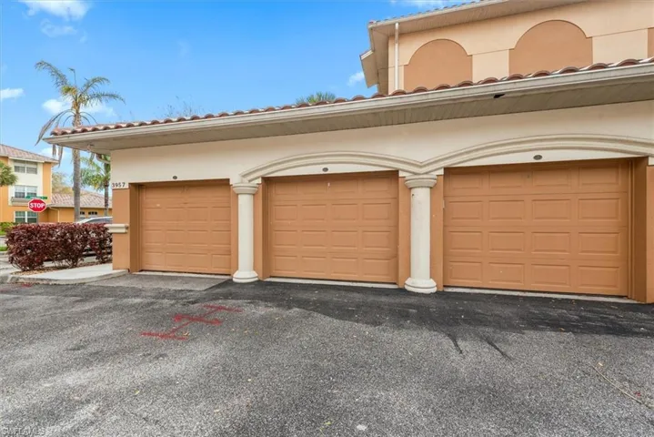 3957 Pomodoro Cir 201, Cape Coral, Florida 33909