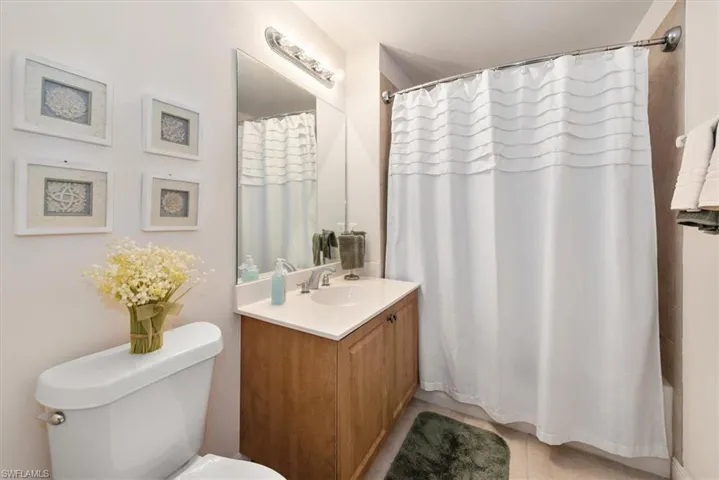 3957 Pomodoro Cir 201, Cape Coral, Florida 33909