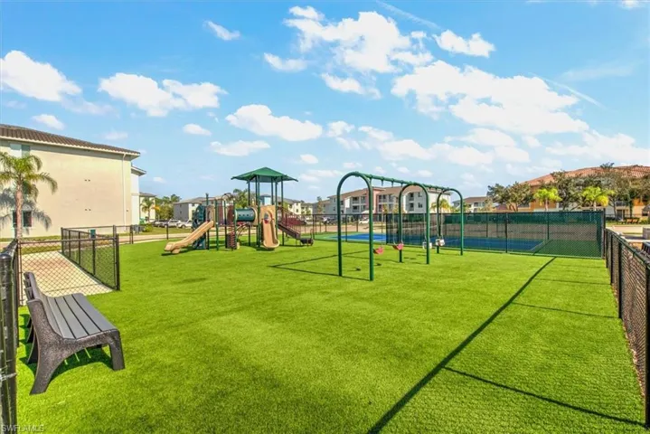 3957 Pomodoro Cir 201, Cape Coral, Florida 33909