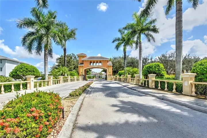 3957 Pomodoro Cir 201, Cape Coral, Florida 33909
